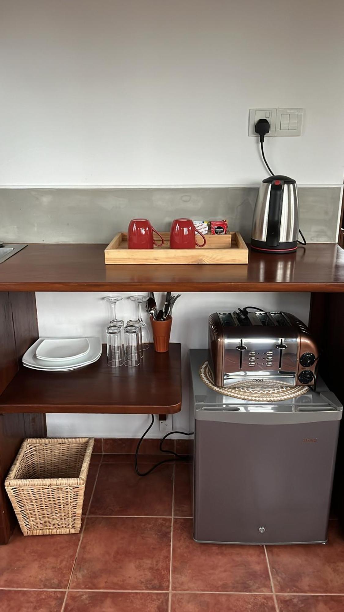 Beach Club Apartments Induruwa Dış mekan fotoğraf