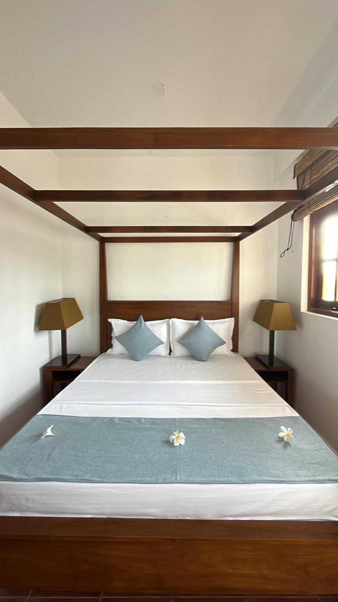 Beach Club Apartments Induruwa Dış mekan fotoğraf