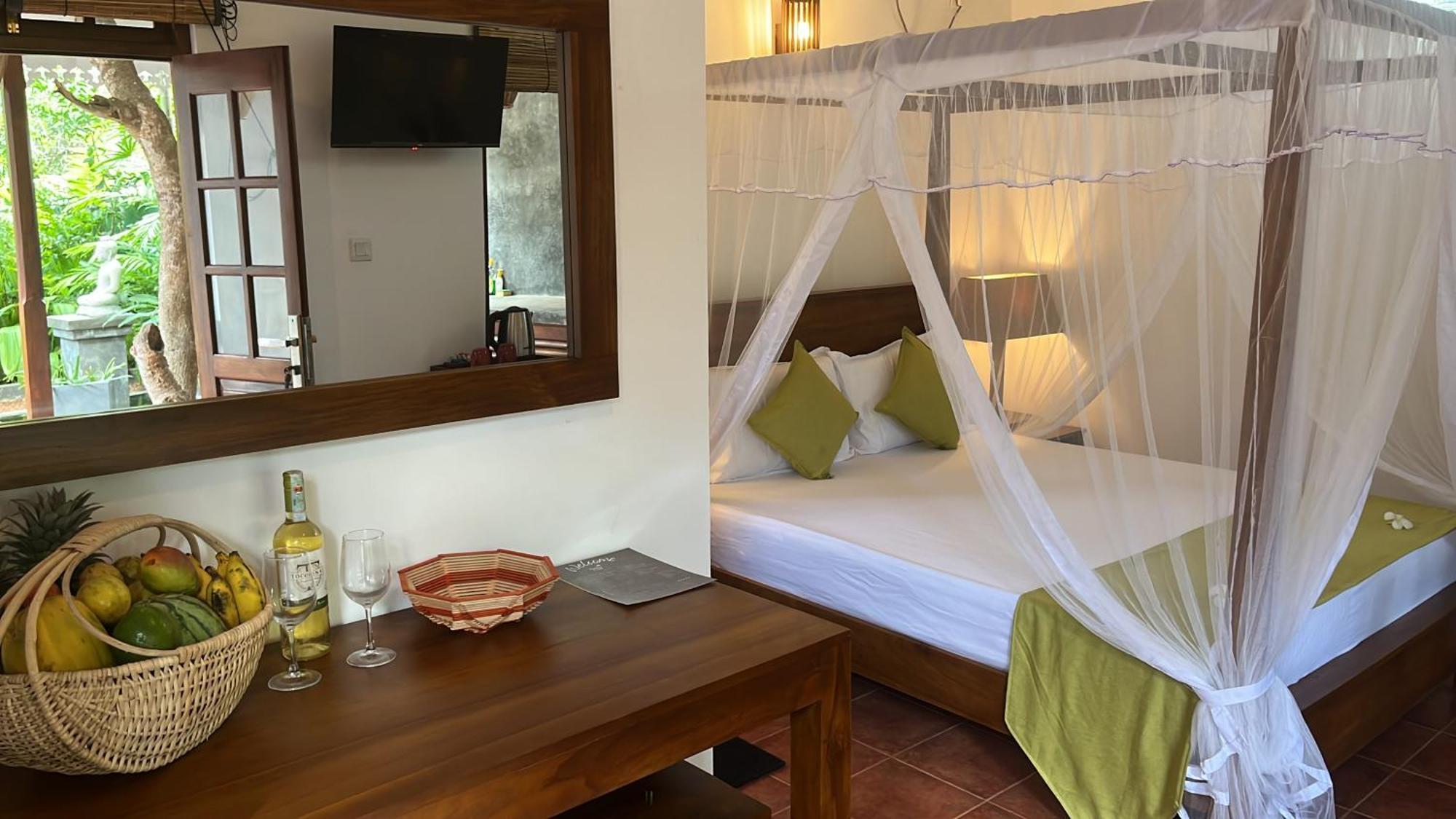 Beach Club Apartments Induruwa Dış mekan fotoğraf